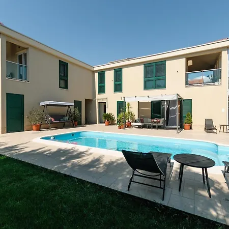 Villa Luxury With Heated Pool, Terrace, And Outdoor Amenities For Relaxation - Five Bedroom Trogir