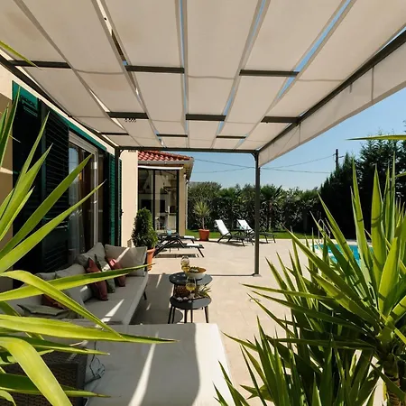Luxury With Heated Pool, Terrace, And Outdoor Amenities For Relaxation - Five Bedroom Trogir